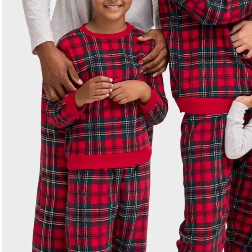 The Children’s Place Plaid Microfleece Pajamas Red 7/8 NWT IN PACKAGE